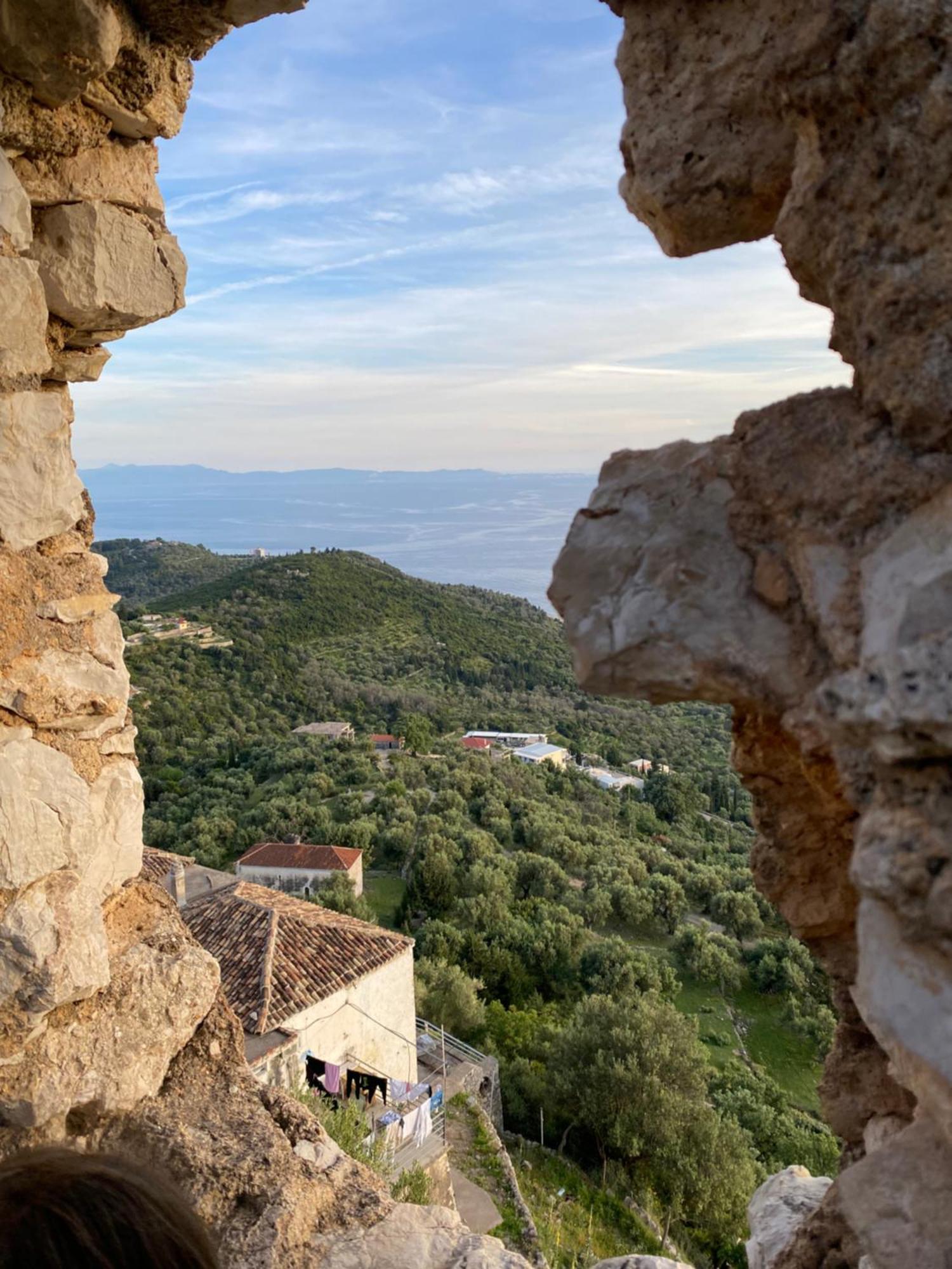 Gkoros House Old Town Villa Himare Bagian luar foto